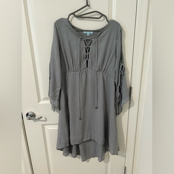 Boho High Low Dress with statement sleeves - Picture 1 of 11